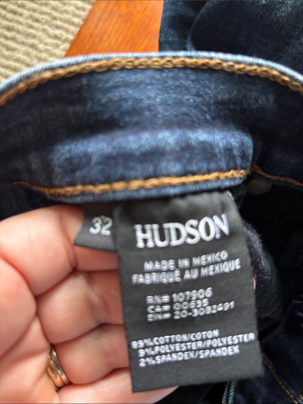 HUDSON Krista Super Skinny Jeans. Size 32. With stretch - Picture 5 of 9